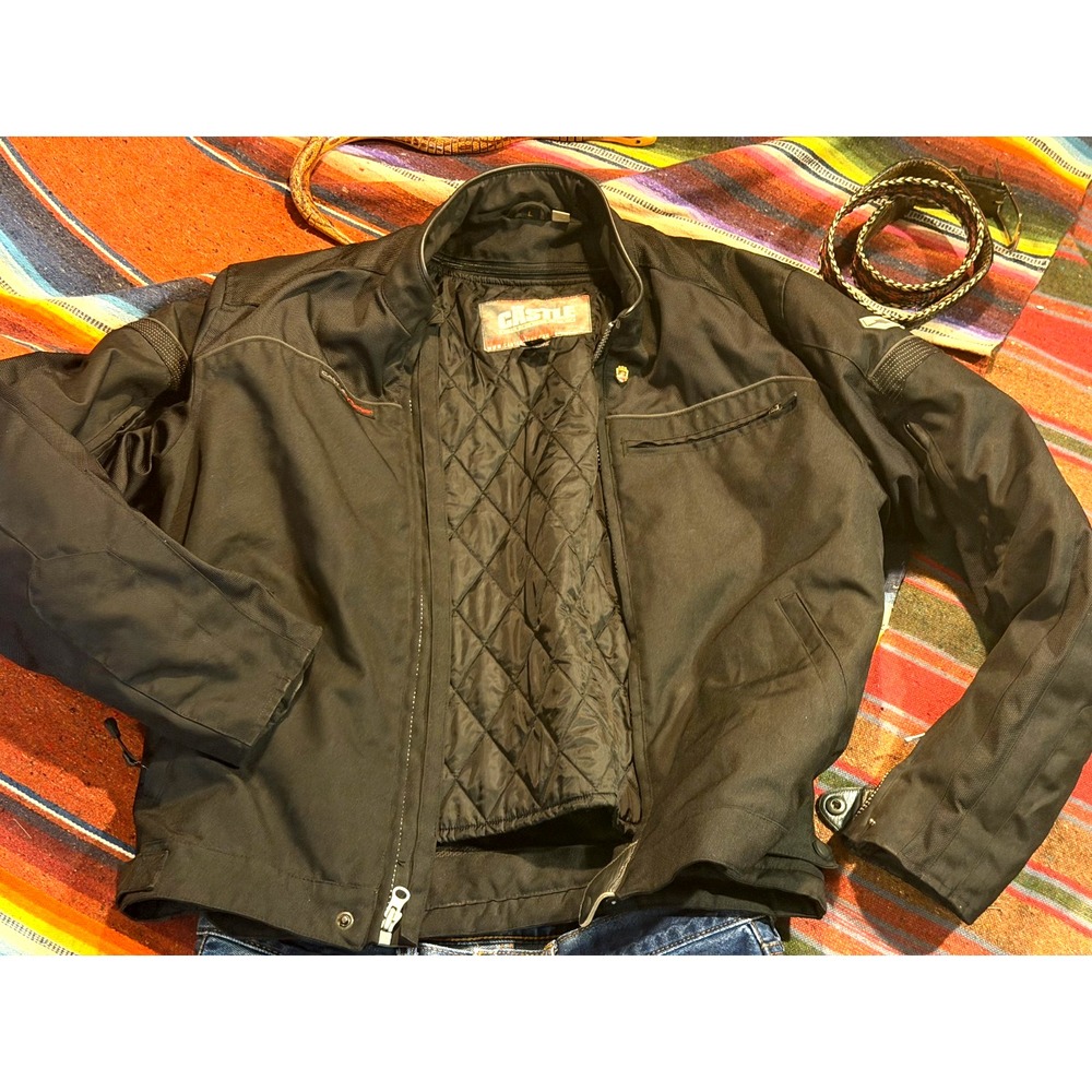 Castle Streetwear Jacket  Mens Black Size L Quilted/Zip-Out Liner Rugged Cool